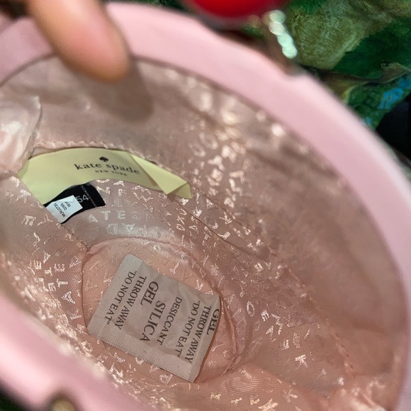 Kate spade cupcake purse - Picture 8 of 11